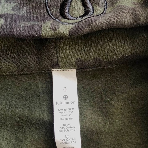 NWT lululemon Scuba Hoodie IV, Camo green, 6 - Picture 9 of 12